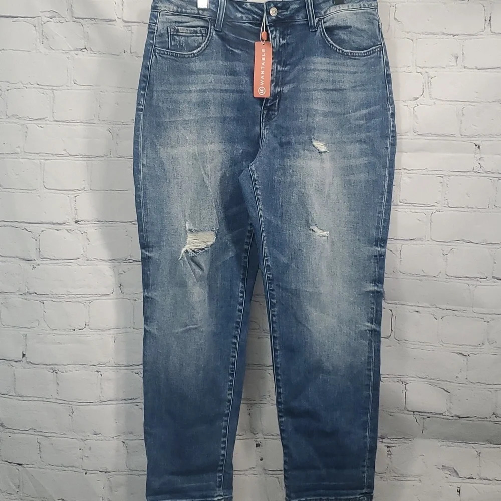 Flying Monkey Cuffed Mom Jeans Medium Wash Size 30 NWT